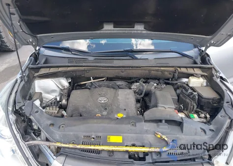 2017 Toyota Highlander Le Plus из США, поврежденный, VIN 5TDBZRFH9HS458757